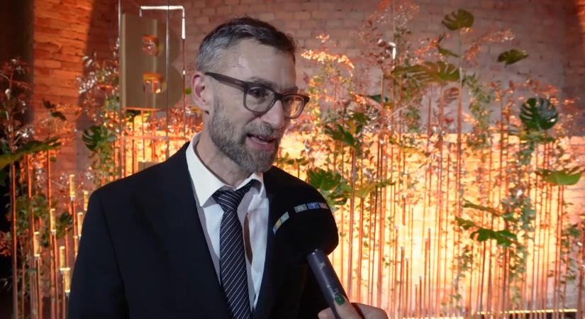 Díjat kapott az RTL Házon kívül – így változtatja meg a magyar közéletet a műsor