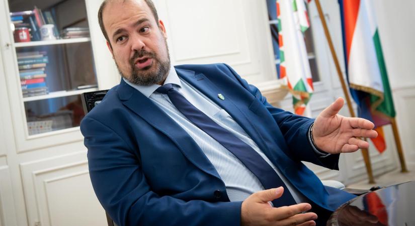 Nemet mondott a Bosnyák téri irodaház NER-es tulajdonosának a zuglói képviselő-testület