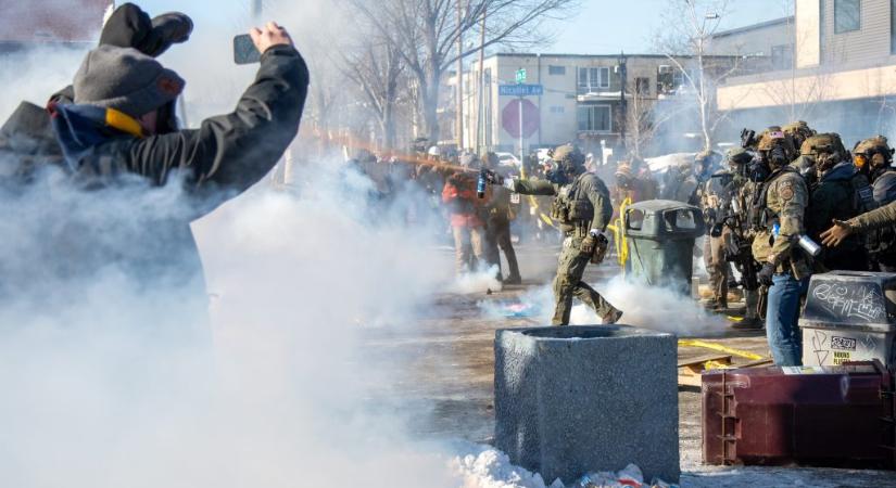 Bruce Springsteen megírta az ICE elleni tüntetések himnuszát, Trump királyról is szó esik benne