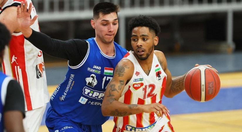 Új játékost igazolt az SKC