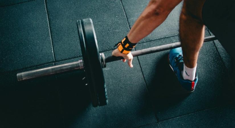 Mikro-edzés: hogyan formálhat a tested napi 5 perc mozgás?