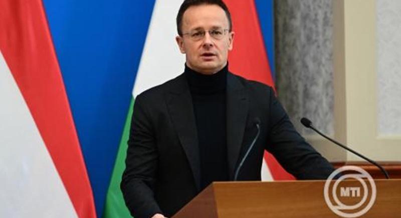 Szijjártó Péter: a kormány nem fogja engedni, hogy a magyar emberek pénzét Ukrajnába küldjék