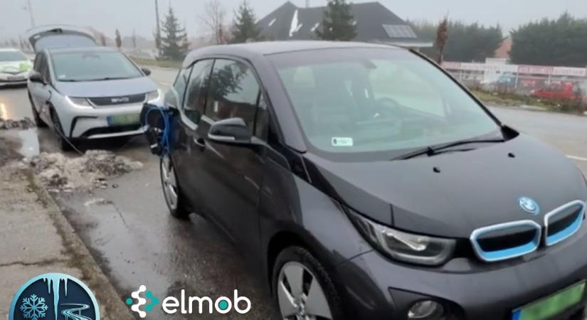 Kövesd élőben, hogy merülünk le harmincszor