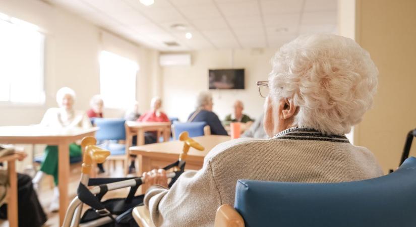 Nagy a baj, teljes látogatási tilalmat rendelt el a hevesi intézmény