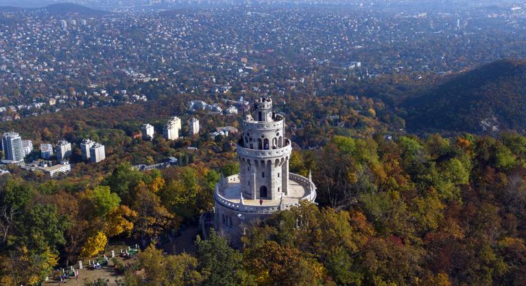 Havi 120 ezerért adta magának bérbe az Erzsébet-kilátó kávézóját a XII. kerület egyik cégvezetője