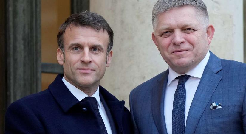 Atomenergia és fegyveripar: Robert Fico Párizsban tárgyalt Macronnal