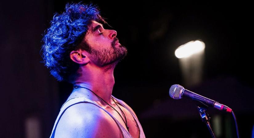 Freddie legújabb dala a tavaszi turné előfutára