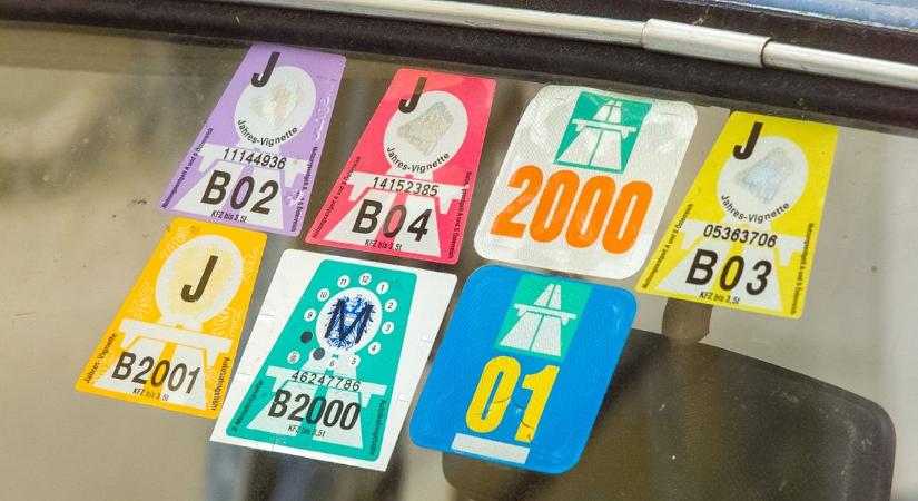 Ütött az óra az autópályán, csak 2 napjuk maradt az autósoknak