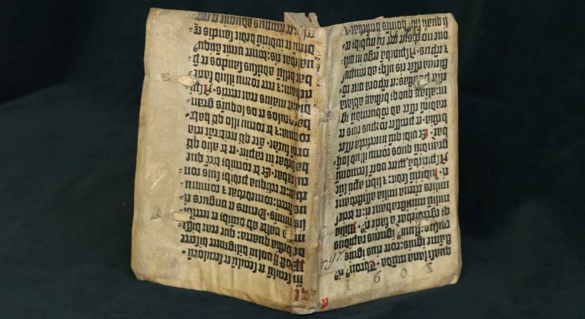 Hihetetlen felfedezés az Országos Széchényi Könyvtárban – fotók