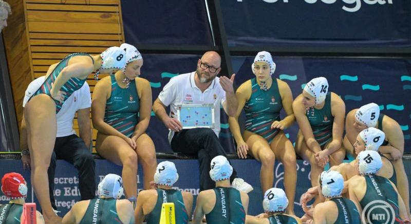 Fölényes győzelemmel, csoportelsőként jutott középdöntőbe a magyar női válogatott