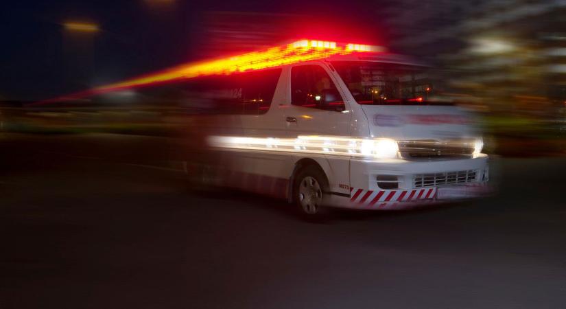 Hátborzongató jelenet a jeges magyar utakon, egy kisteherautó sofőr olyat tett, amin kiakadt az egész ország