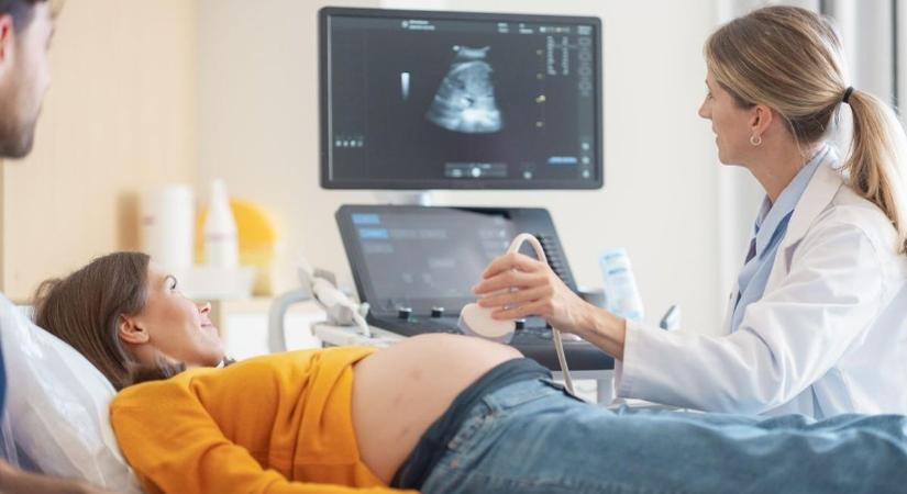Választható a császármetszés! Változik a protokoll, a kismama is dönthet úgy, hogy császármetszéssel akar szülni