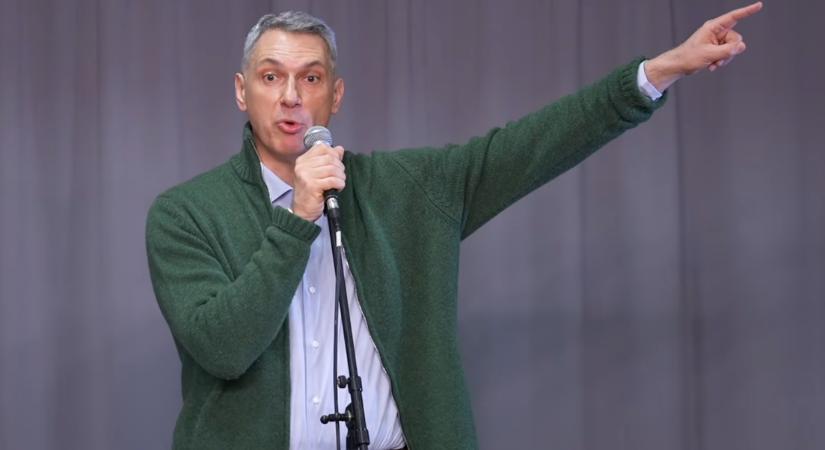 Kiosztották Lázár Jánost Gyöngyösön vagy feszkó és szaros wc, ami miatt Magyar Péter csak hergelni tud?