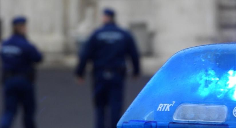 Megöltek egy 27 éves férfit vidéken – a gyilkos élet-halál között lebeg