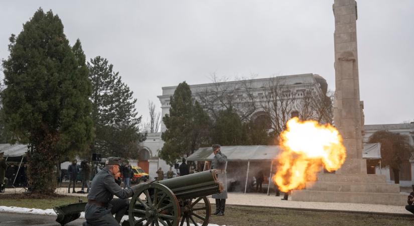 Átadták a Kozma utcai izraelita temető két felújított emlékművét