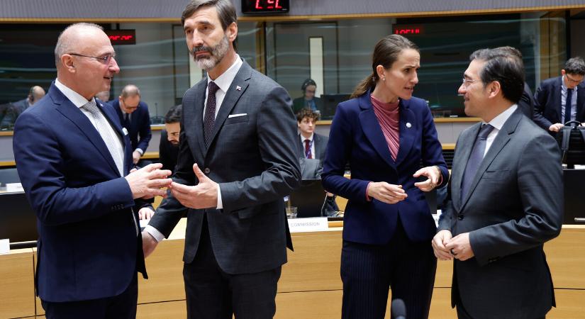 Blanár: Kritikus helyzet alakult ki Ukrajnában az orosz támadások után