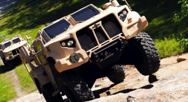 Top10 könnyű harci jármű: a robotokon innen, a Humvee-n túl