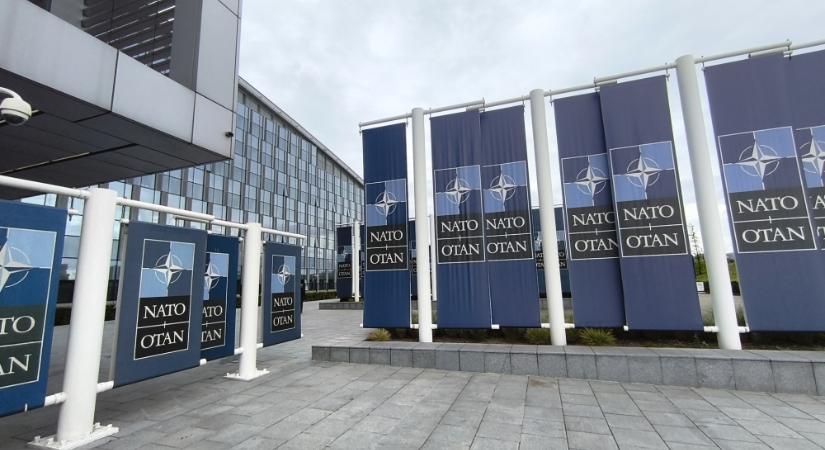 Orosz diplomata: a NATO valójában konfliktusra készül Oroszországgal