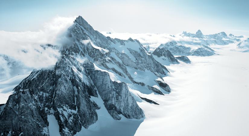 A dán király Grönlandra látogat