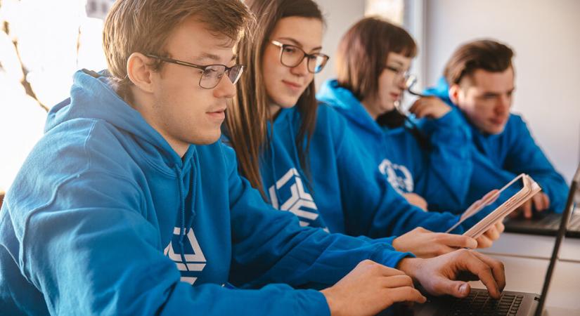 Támogatás vagy túlsegítés?