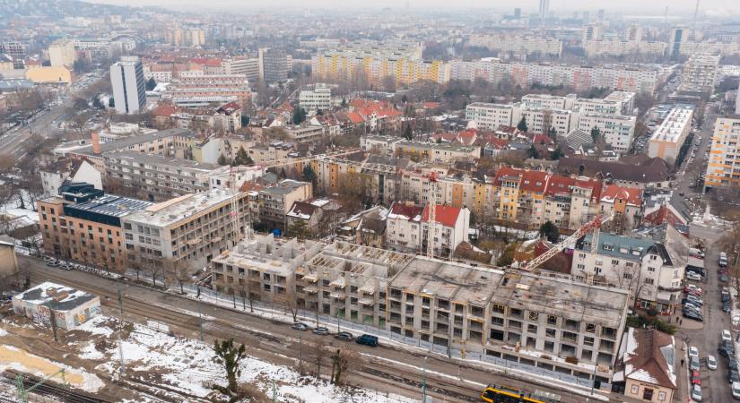 Nulla depó, maximális tempó – Előregyártás városi környezetben a Leierrel