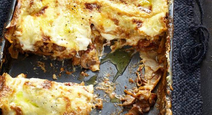 Gombás lasagne hús nélkül: krémes, illatos, ellenállhatatlan