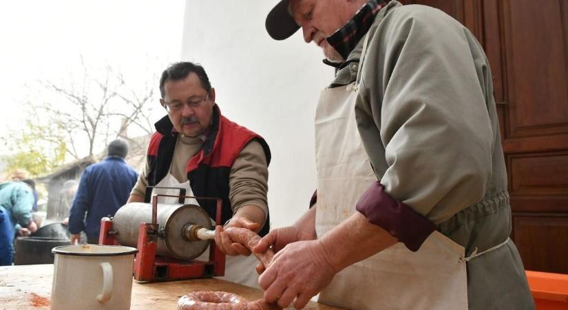 A disznóvágás hagyománya egyre több helyen kel újból életre