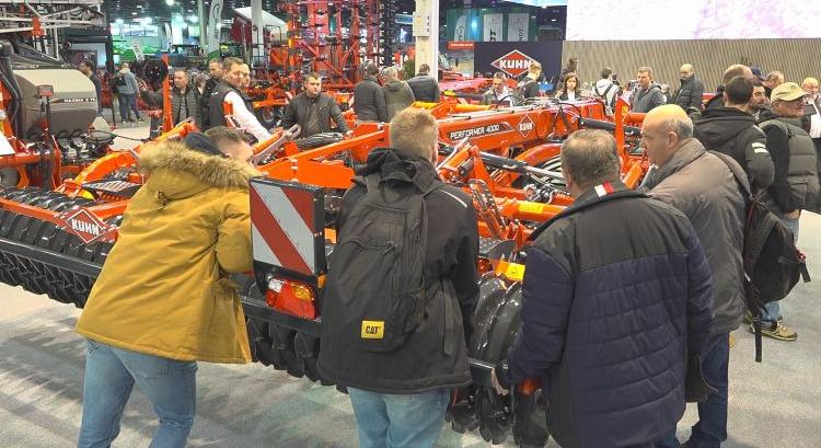 Merre tart a gépfejlesztés? KUHN újdonságok az AGROmashEXPO-n
