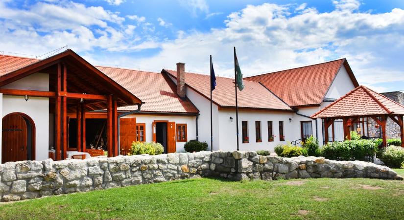 Szondi Kiállítótér és Turisztikai Központ, Drégelypalánk