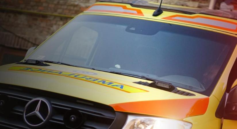 Előzmény nélkül összeesett egy hétéves kislány egy általános iskolában