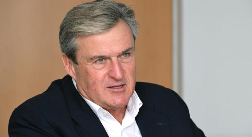 Kapitány István ráfordulna az euró bevezetésére és véget vetne a rendeleti kormányzásnak