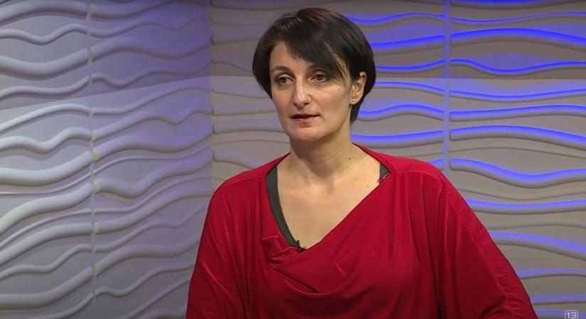 Erdélyből leplezték le a Tiszának drukkoló Parászka Boróka rasszistázó akcióját