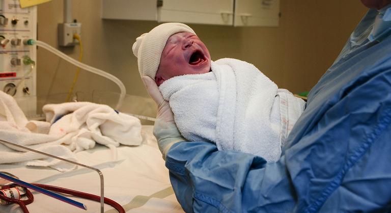 Ez már nem egyszerű válság, ennyivel csökkent a magyar lakosság 2025-ben