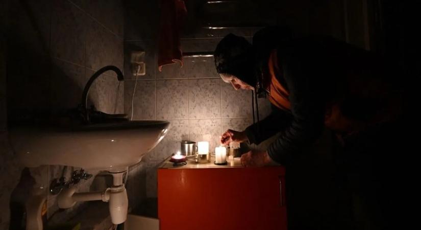 Rettentő a hideg Kijevben: több száz társasházban nincs fűtés