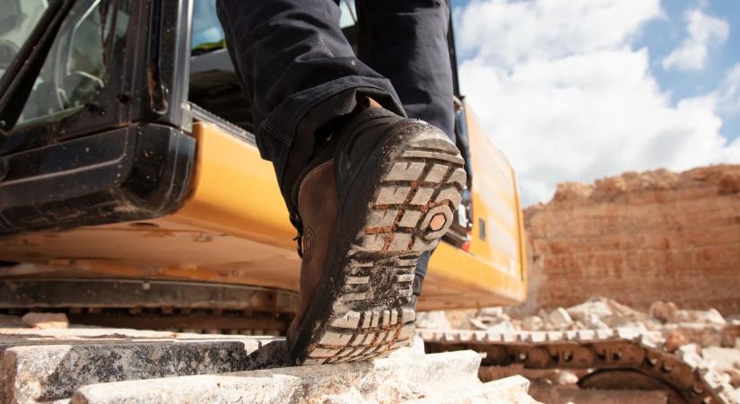 Fizikai munkások órabére Magyarországon - mennyi most?