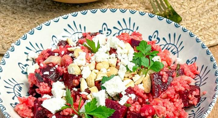 Színes céklasaláta kölessel és fetával: könnyű, de laktató vacsora