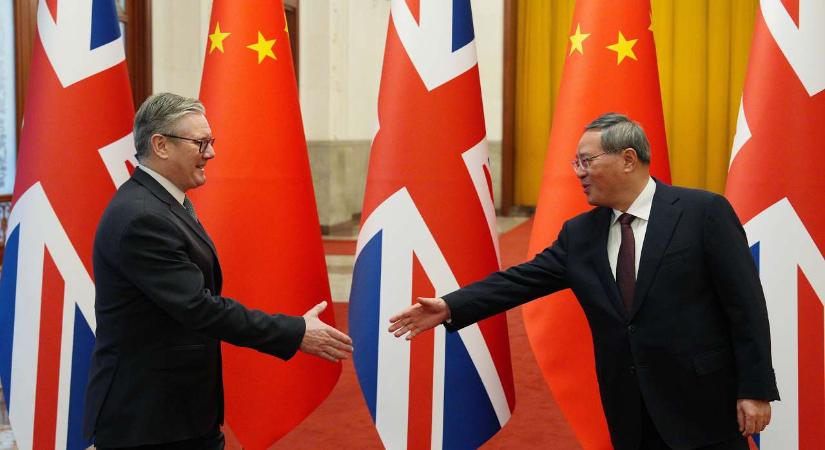 Trump: Veszélyes út a briteknek a Kínával való közeledés