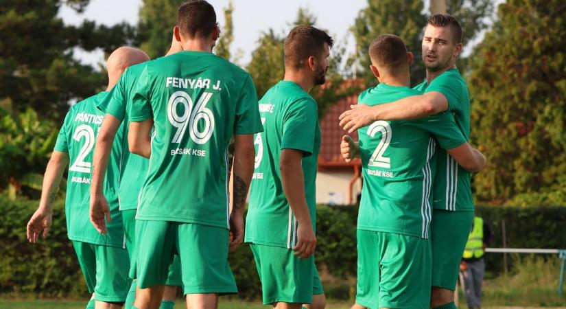Aranyat érhet a pofon a bajnokesélyes buzsáki labdarúgócsapatnak