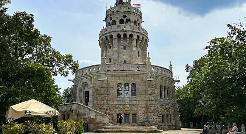 Saját magának adta bérbe az Erzsébet-kilátó büféjét a fideszes-idők kerületi cégvezetője