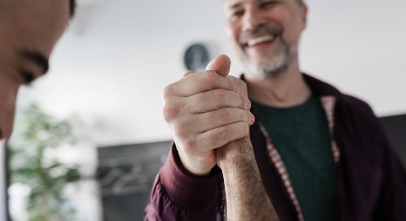 Ezeknek a csillagjegyeknek új kapcsolatokat hozhat a hétvége