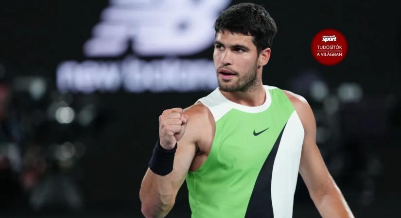Öt és fél órás dráma Melbourne-ben: Zverev kétszettes hátrányról visszajött a megsérülő Alcaraz ellen, mégis a spanyol jutott döntőbe