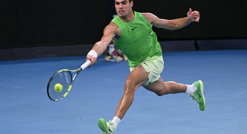 Öt és fél órán át gyűrte egymást Alcaraz és Zverev a melbourne-i döntőért