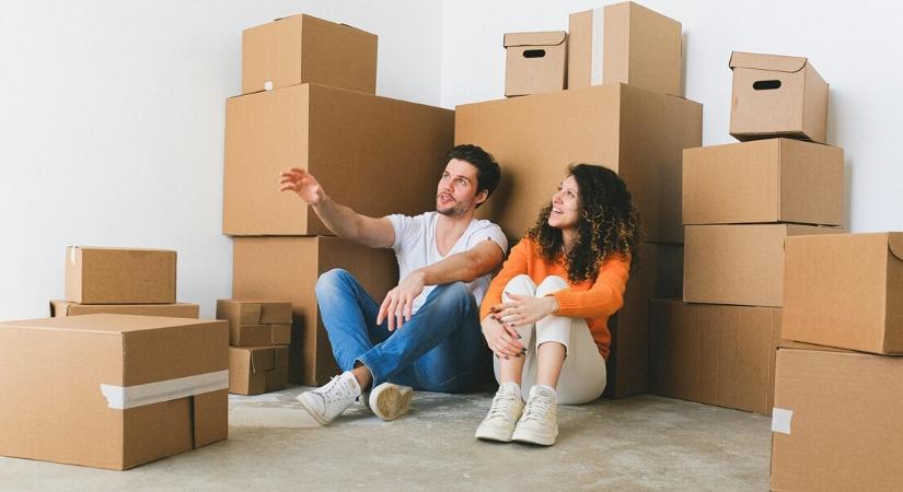 Akár 1,8 millió forint lakhatási támogatás: fontos figyelmeztetést adott ki a NAV a 35 év alattiaknak és főnökeiknek