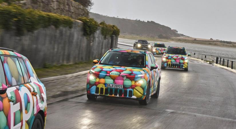 Új fotókon láthatjuk a Škoda következő villanyautóját