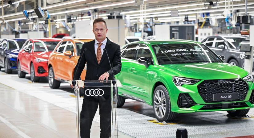 Szijjártó: az Audi győri gyára folyamatosan növeli a termelését
