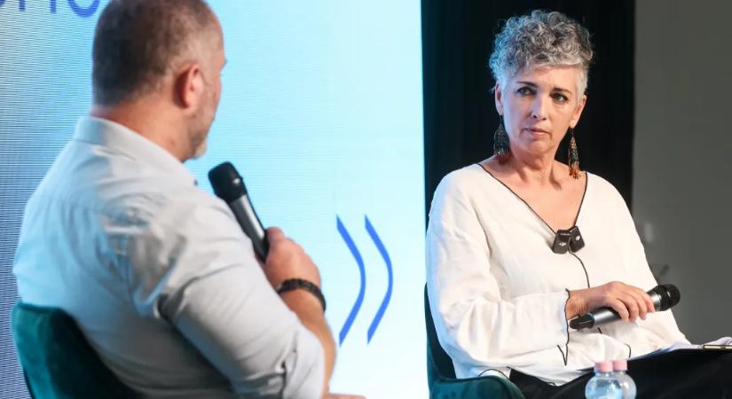 Bódis Kriszta hivatalosan is felveszi az írói álnevét, így szerepel majd a szavazólapokon is