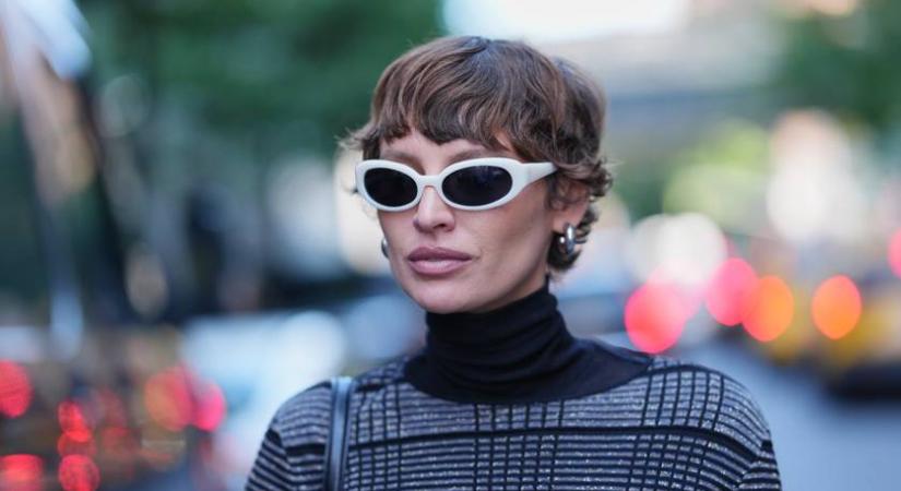 Ez a rövid frizura most mindent visz, pedig száműzött volt: idén ilyen nőies a bowl cut