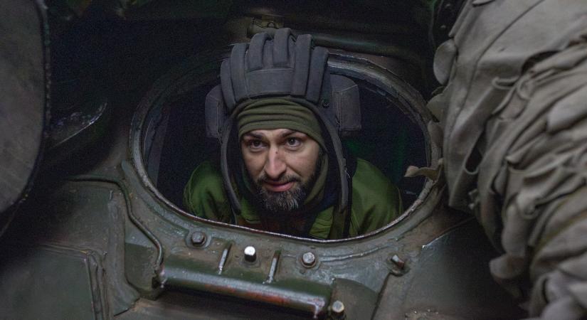 „Első dolgom lesz, ha leszerelnek, hogy elutazom valahová a családdal, nyaralunk, talán vissza sem jövünk”