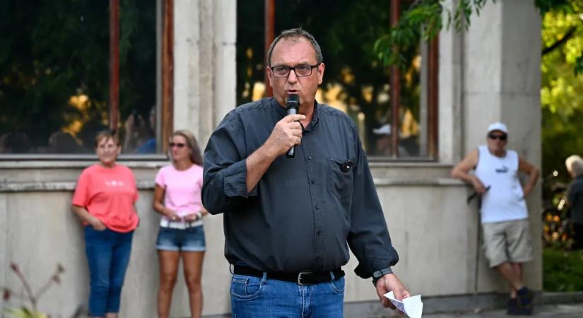 Az ügyészség letartóztattatná a vesztegetéssel gyanúsított dunaújvárosi DK-s alpolgármestert