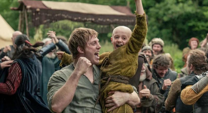 Ha a showrunneren múlik, A hét királyság lovagja még nagyon sokáig fog futni, a színészeit pedig évtizedekre le fogja kötni